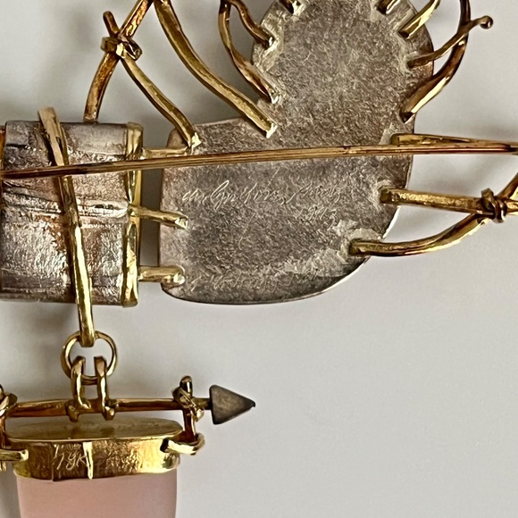 Carolyn Morris Bach  Winged Goddess Brooch 18K,  Fine Sterling Silver - Picture 12 of 13